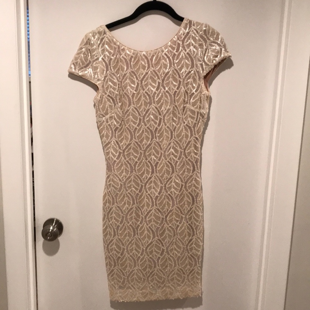 Dress the Population Cream cocktail dress